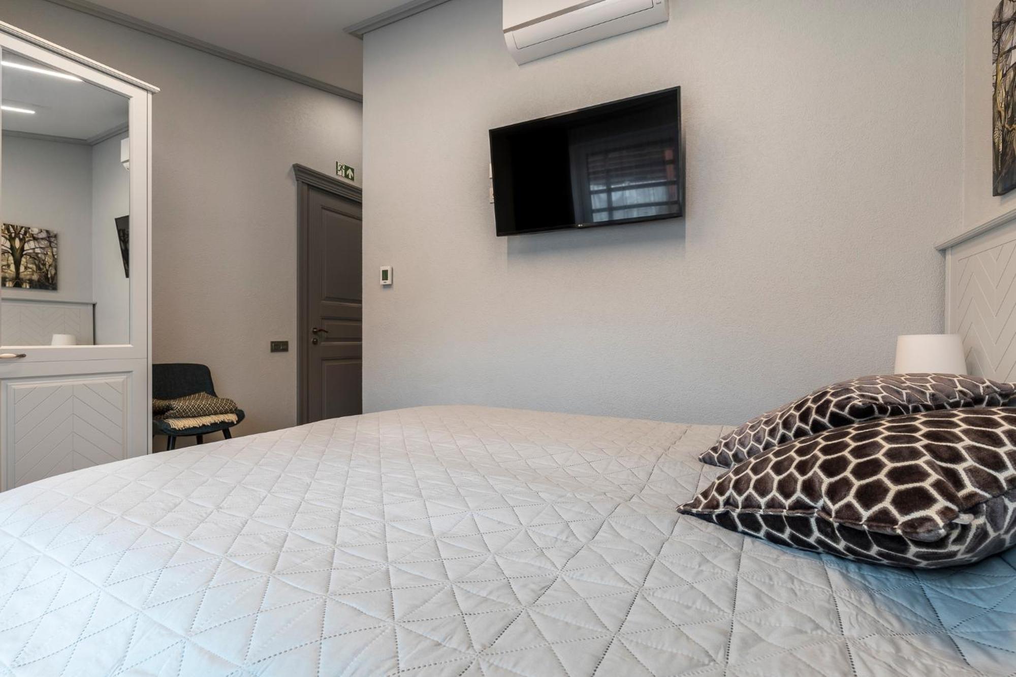 #Stayhere - Modern Luxury Apartments In The Heart Of Old Town วิลนีอุส ภายนอก รูปภาพ