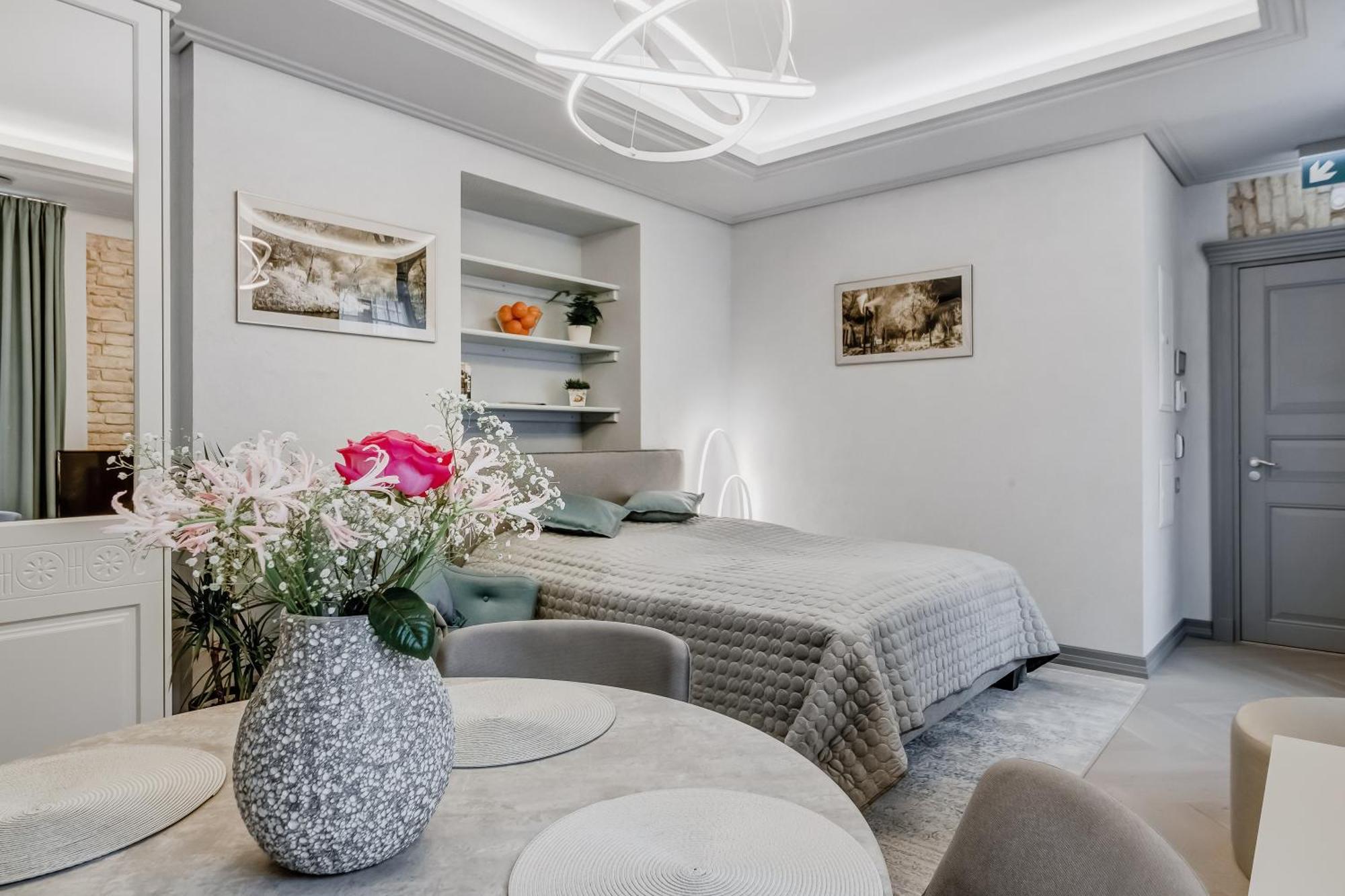 #Stayhere - Modern Luxury Apartments In The Heart Of Old Town วิลนีอุส ภายนอก รูปภาพ